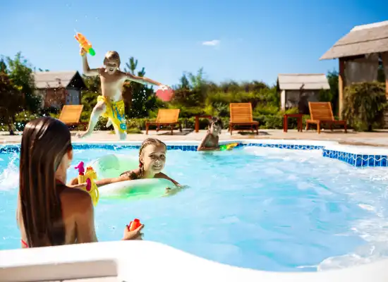 Çocuk Havuzlu Villalar