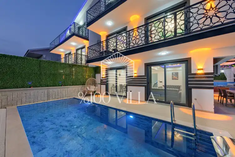 Villa Yakamoz 2 Geniş Ailelere Uygun Villa