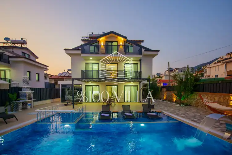 Villa Fullmoon 1