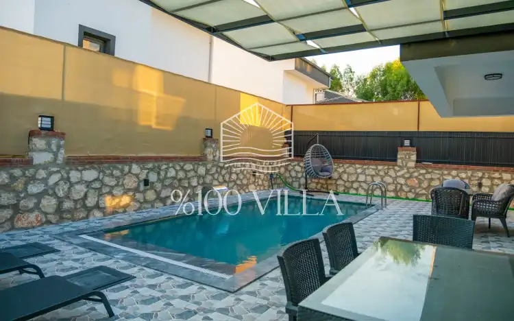 Villa Odessa 2
