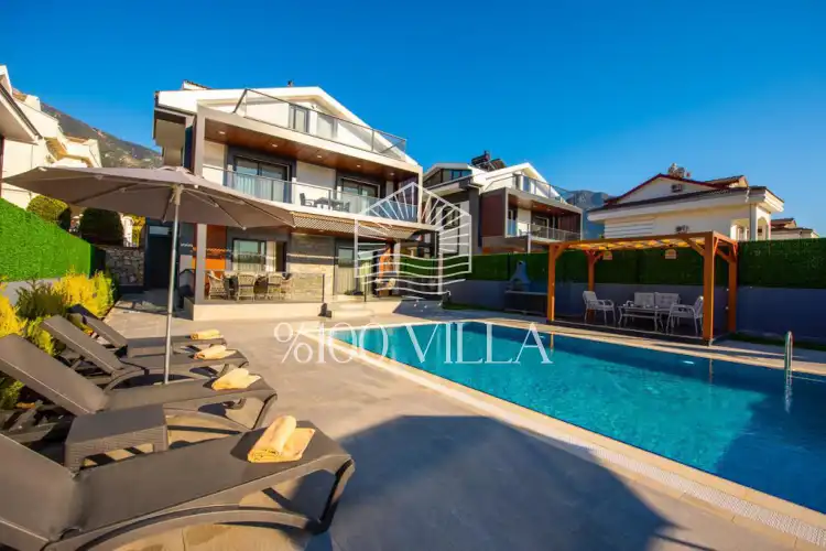 Villa Detay Trio - Plaja Yakın Lüks Villa