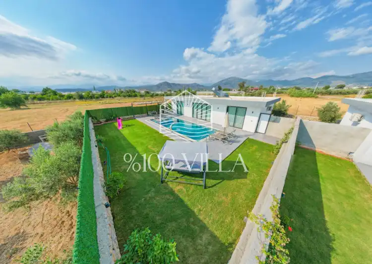 Villa Söğüt 2 - Korunaklı Havuzlu Villa