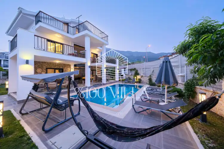 Villa Makri - Plaja Yakın ve Lüks Villa