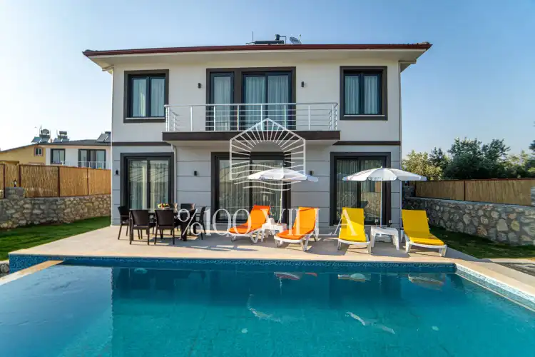Villa PARLA - Merkezi Konumda Villa
