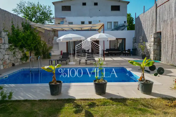 Villa Lura