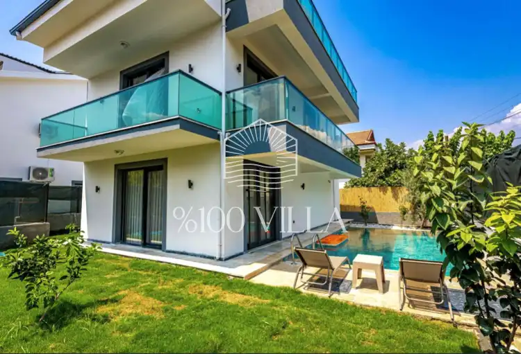 Villa Mikro 1