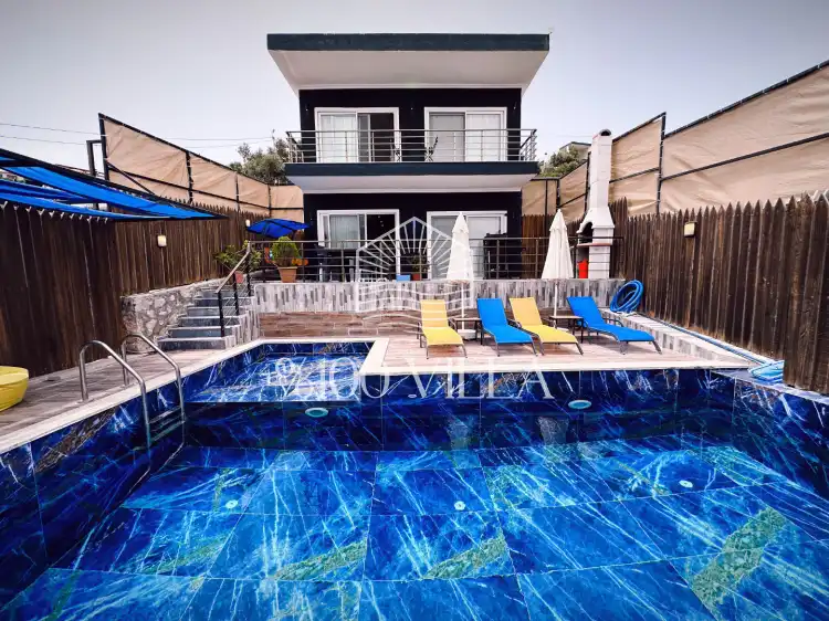 Villa Powder