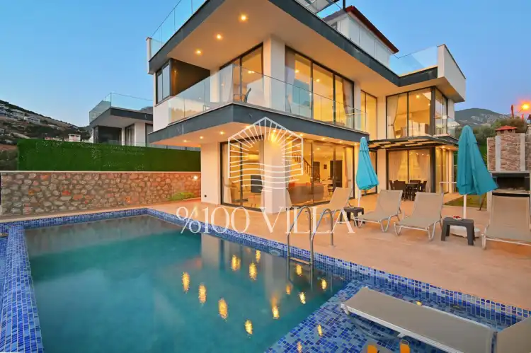 Villa TAMARA
