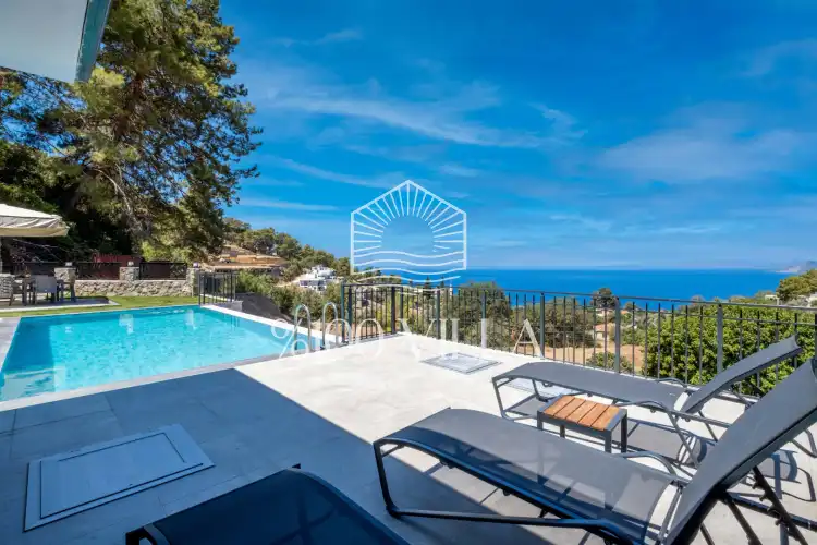 Villa Zeus 2